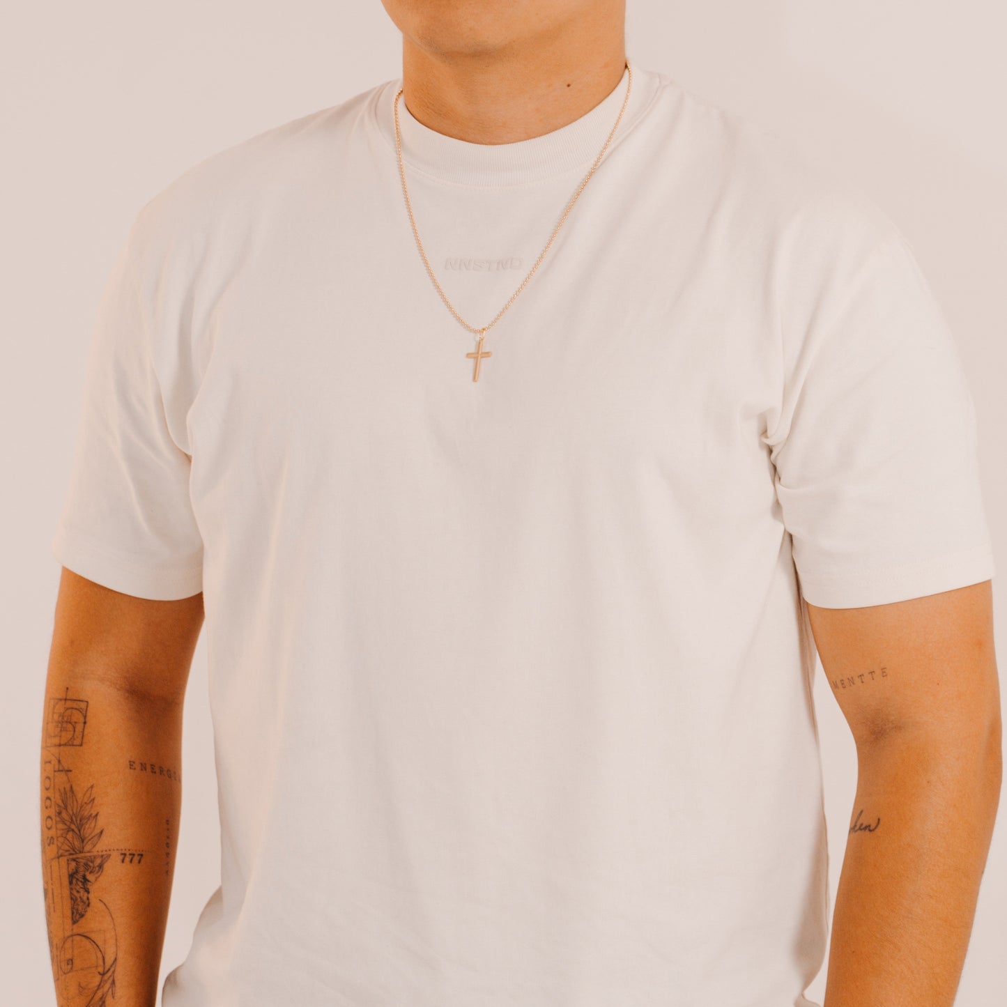 Dije Cruz Relieve Unisex