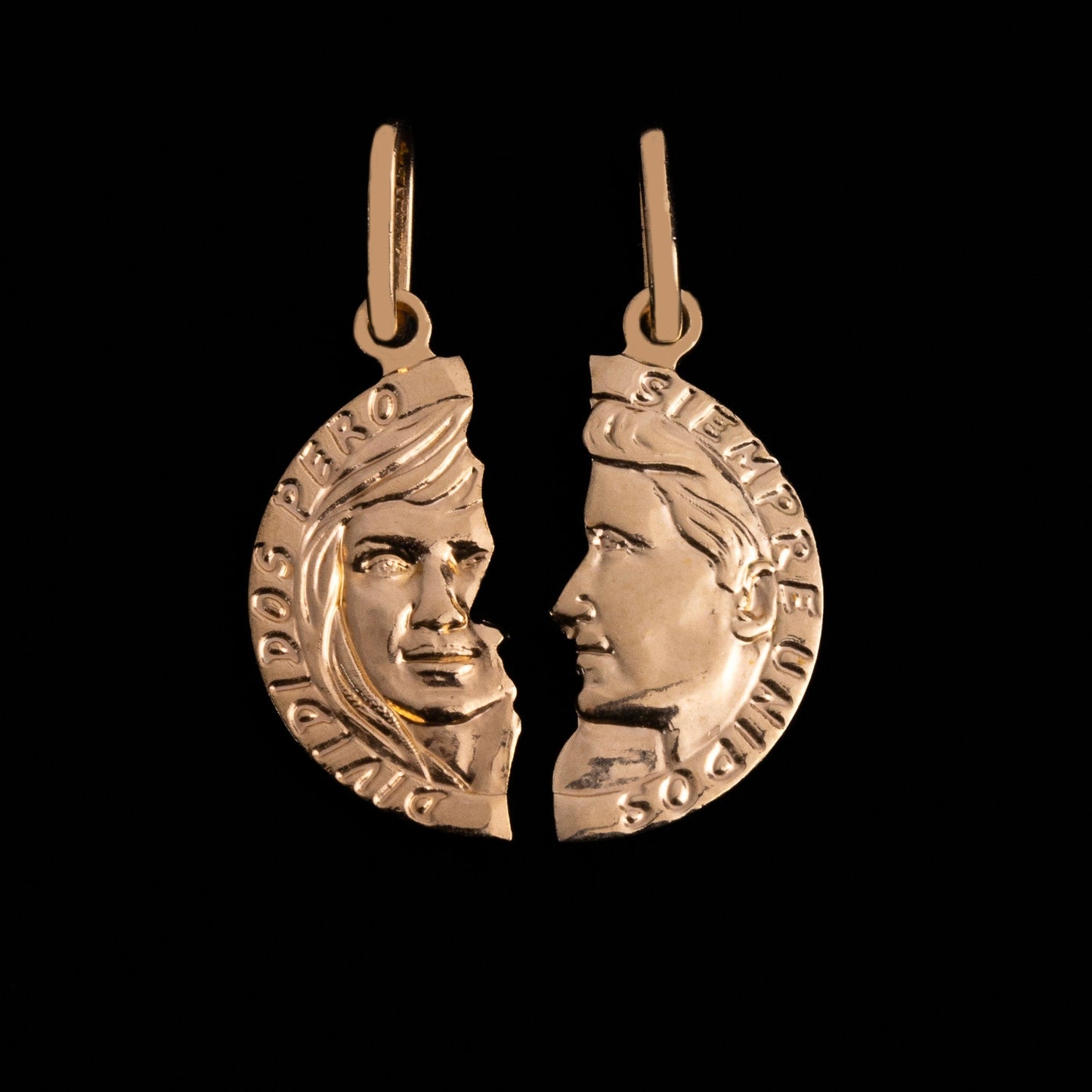 Pulseras de Pareja "Medio Corazón, Un Solo Destino"